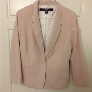 Light pink Kensie blazer - Size M